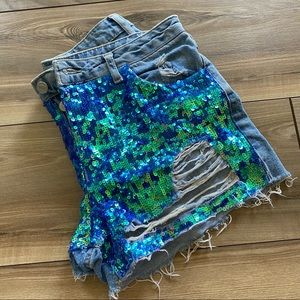 Topshop Ashley Sequin Denim Shorts - size 6 (US)